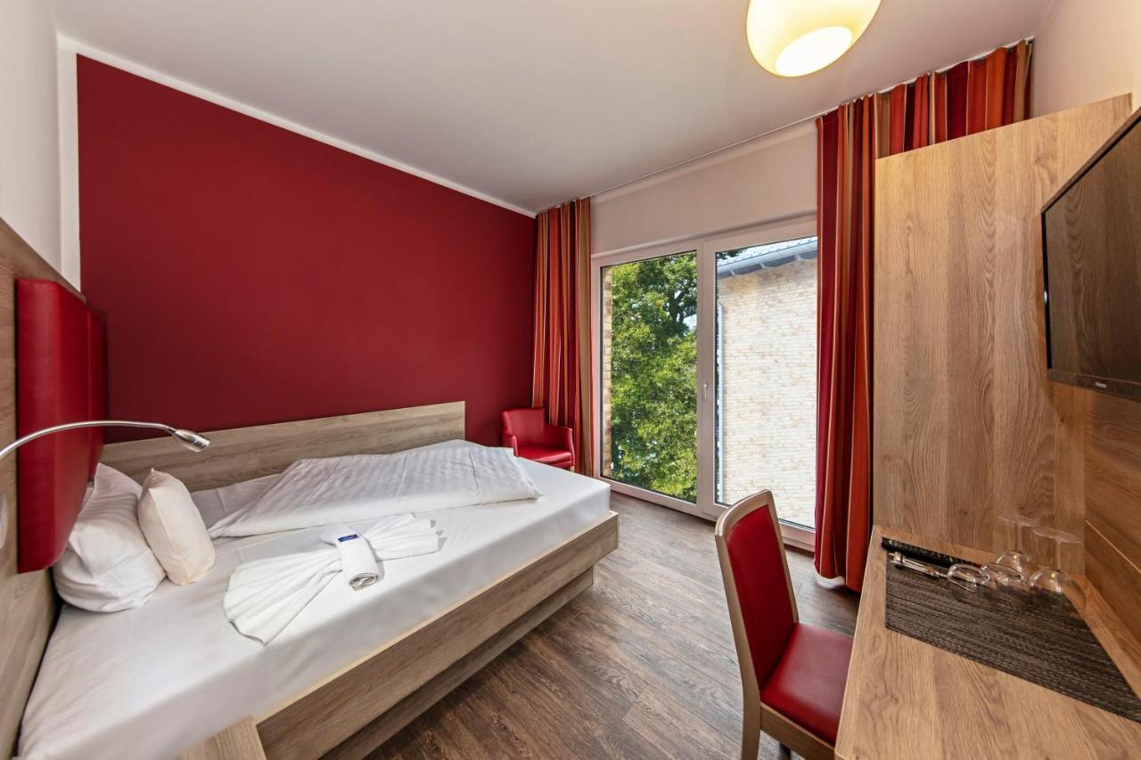 Hotel Zur Ostsee Граль-Мюриц Экстерьер фото